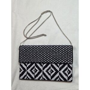 Maria Victoria Black White Beaded‎ Geometric Crossbody Clutch Bag Silver Chain